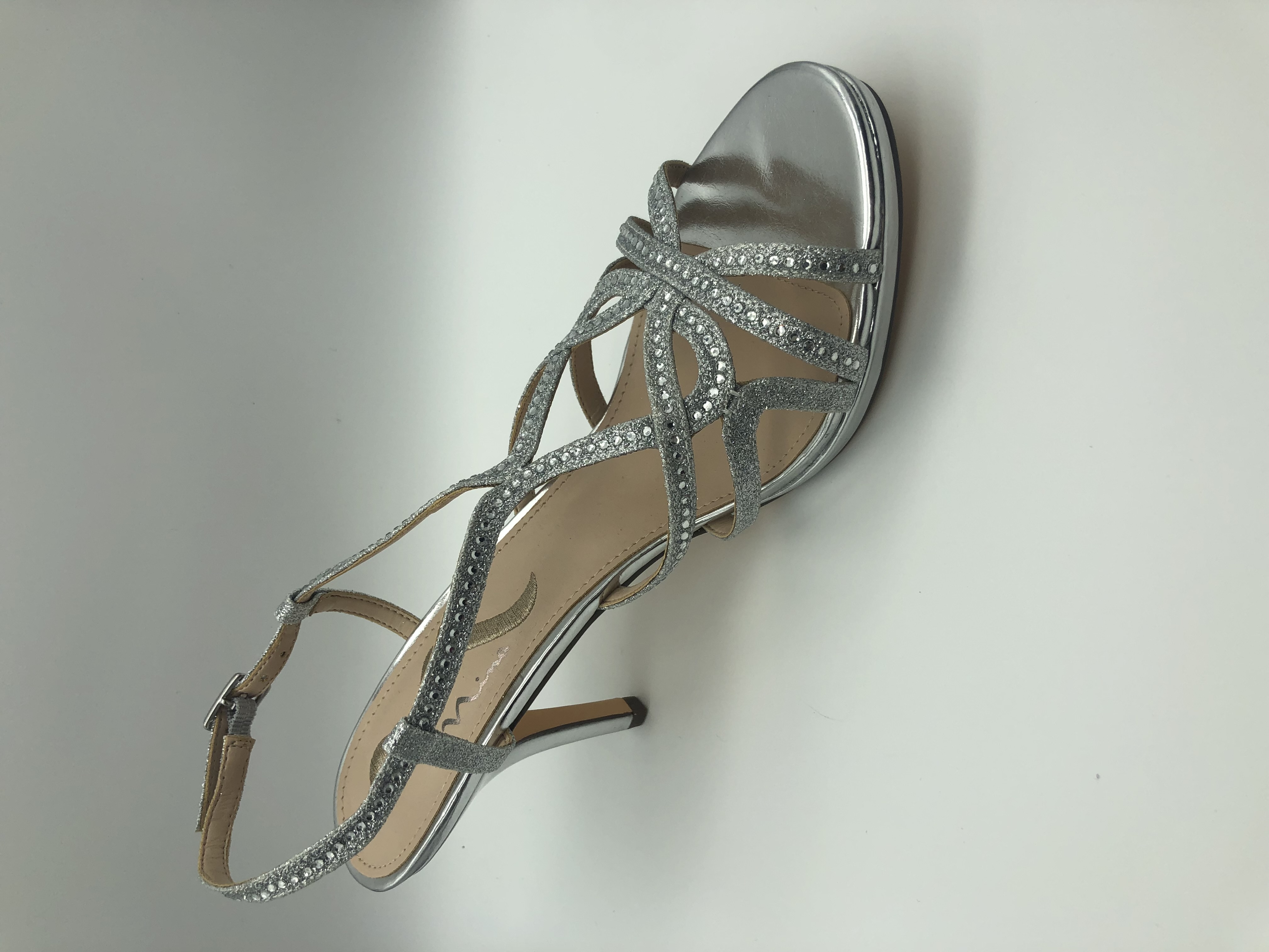 Nina Sandal